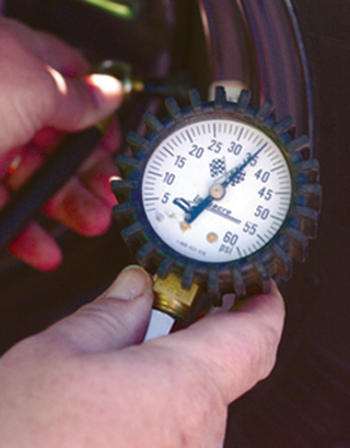 Tire-pressure-gauge.jpg