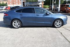 FORD MONDEO ZETEC EDITION WITH NAV PERFECT FAMILY CAR - 4115 - 8