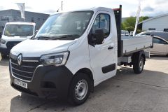 RENAULT MASTER ML35 BUSINESS RWD 145 BHP DCI TIPPER NAV A/C CRUISE - 4110 - 3