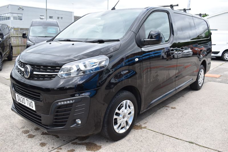 Used VAUXHALL VIVARO in Cwmbran, Gwent for sale