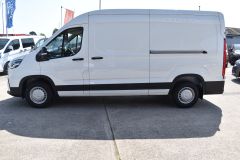 MAXUS DELIVER 9 163PS D20 L3 H2 LWB MED ROOF WITH DELIVERY MILES EURO 6 2023 MODEL  - 4012 - 5