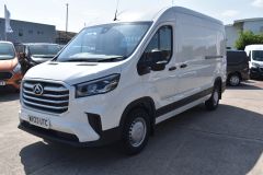 MAXUS DELIVER 9 163PS D20 L3 H2 LWB MED ROOF WITH DELIVERY MILES EURO 6 2023 MODEL  - 4012 - 1