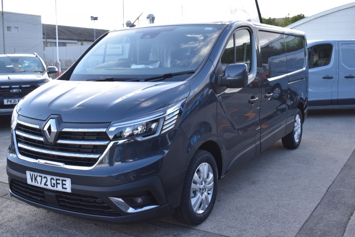 Used RENAULT TRAFIC in Cwmbran, Gwent for sale