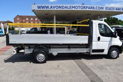PEUGEOT BOXER BLUEHDI 335 L4 DROPSIDE 140 BHP WITH AIR CON  - 3640 - 7